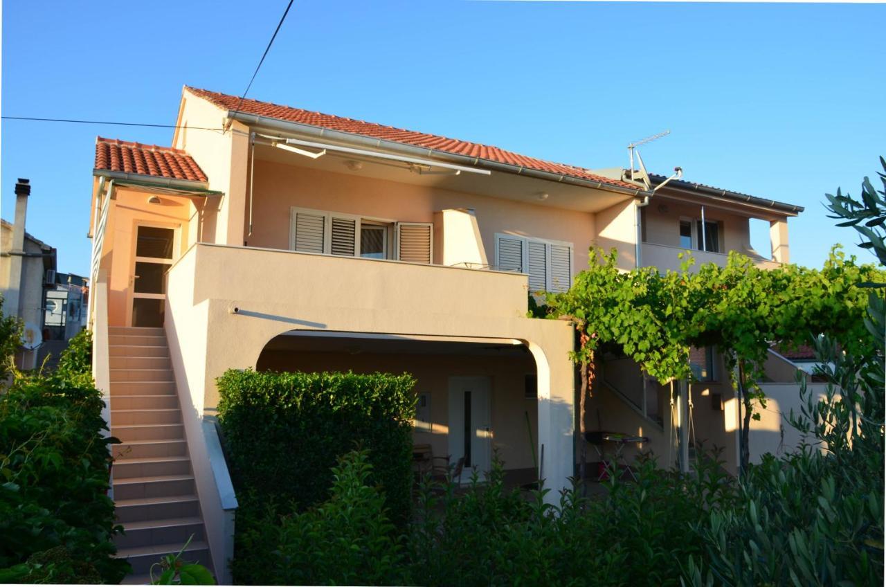 Apartments Tomas Betina  Exterior foto